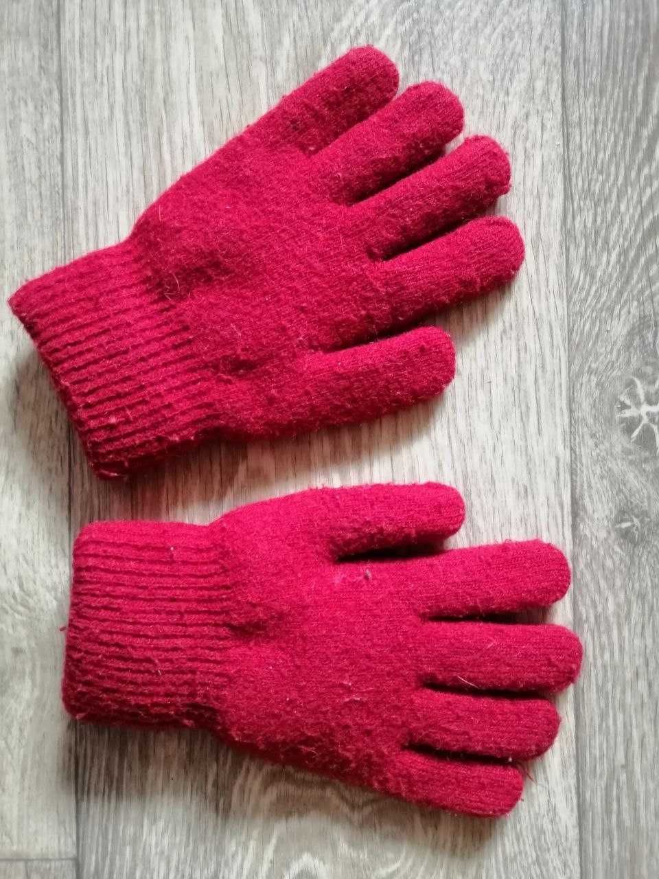 Дитячі перчатки, рукавички, пальчата на 4-6 років