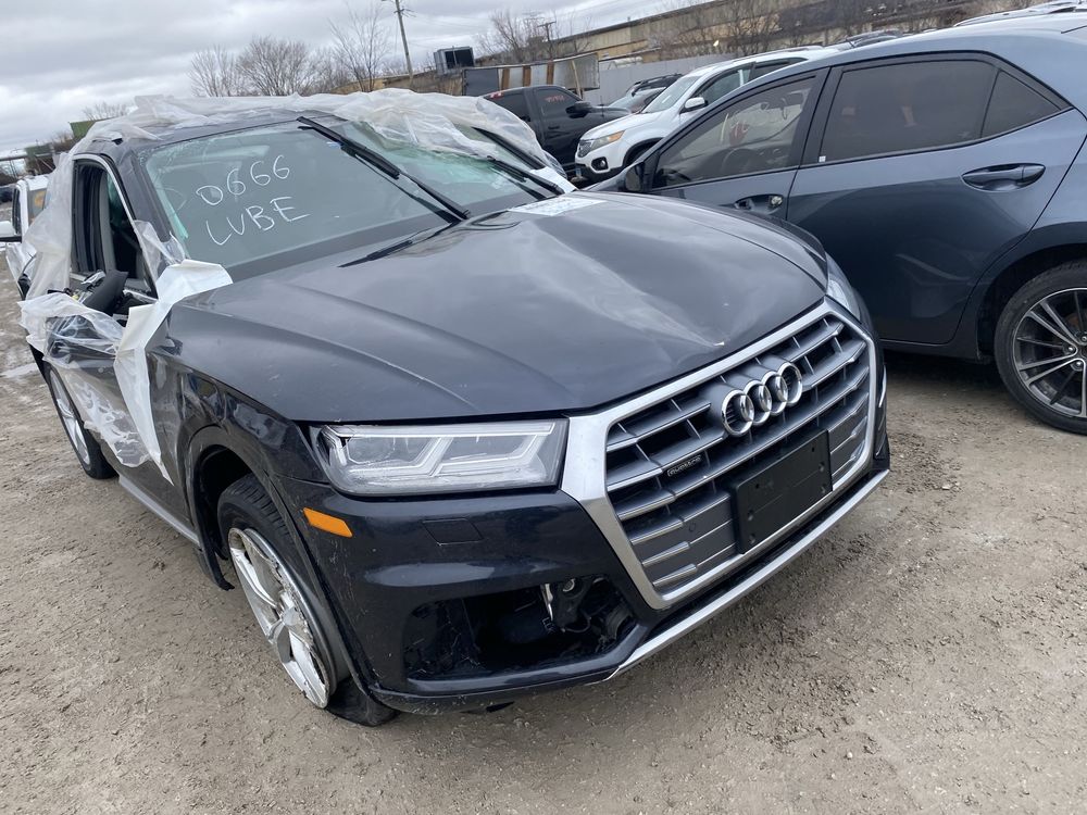 Audi Q580A 2.0tfsi з сша в наявності