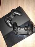 konsola ps4 500gb + 2 pady