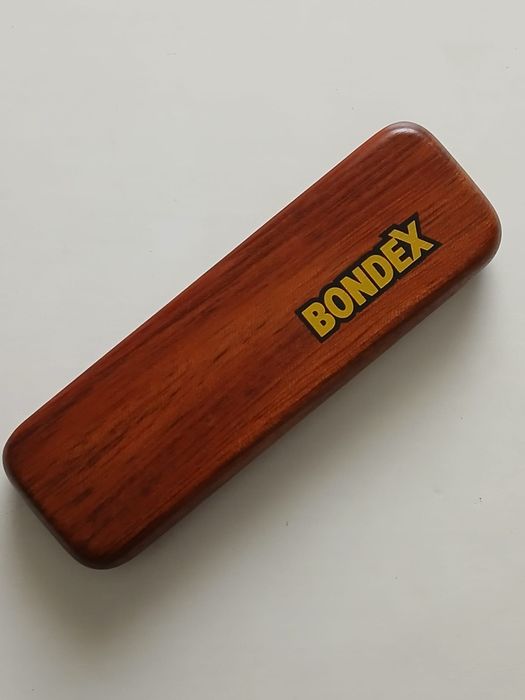 Caneta da marca Bondex