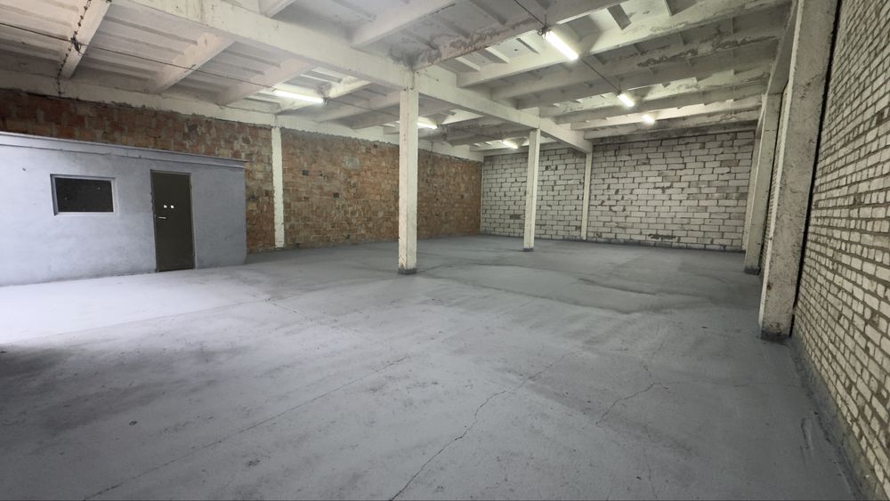 Magazyn 216 m2 - Lesznowola