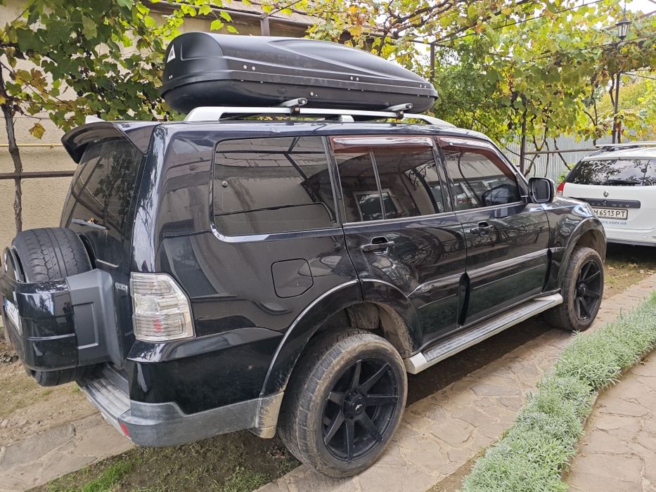 Продам pajero wagon original