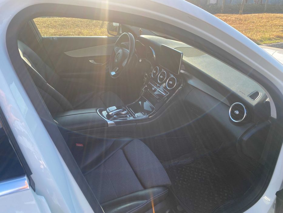 Vende-se carrinha Mercedes C 220 Bluetec