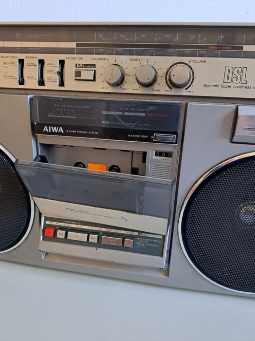 Aiwa cs 600 магнітофон  бумбокс