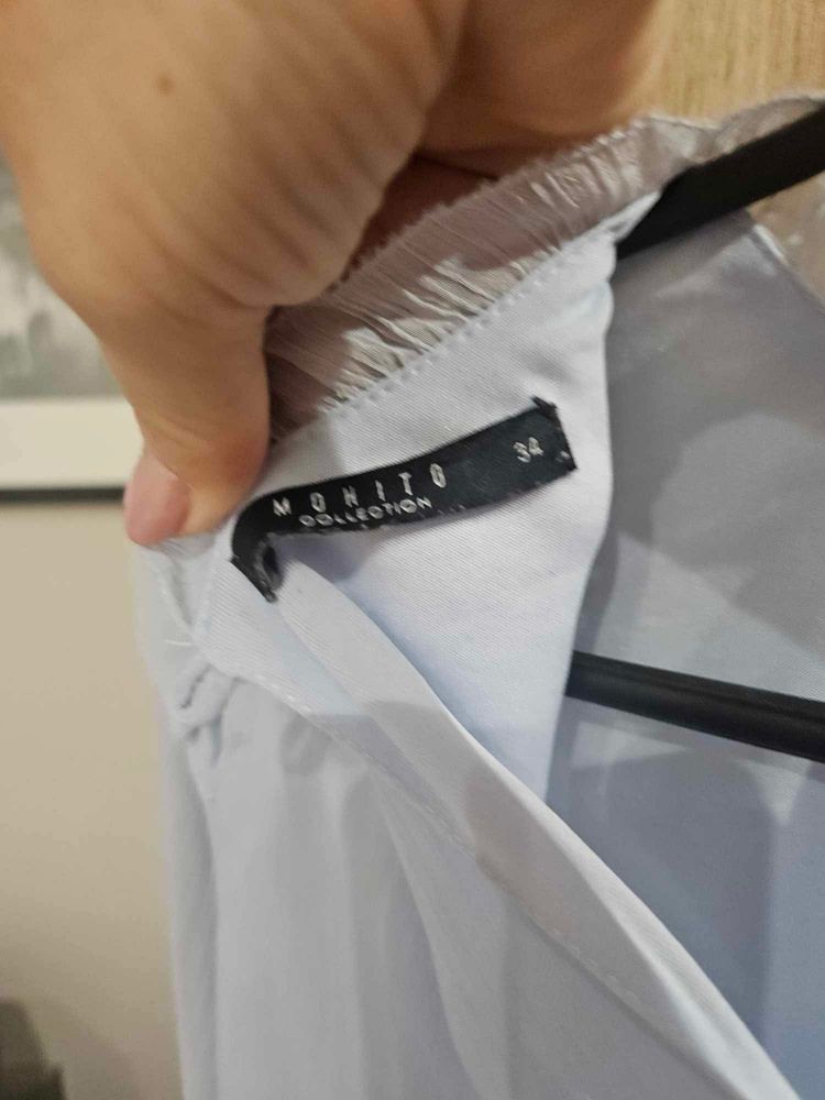 Przepiękna bluzka ozdobna Mohito 34 błękitna