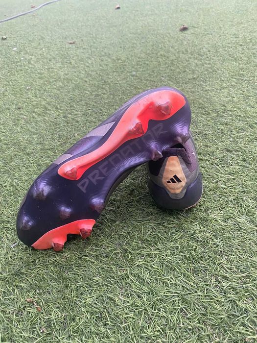 Chuteira Adidas Predator Elite