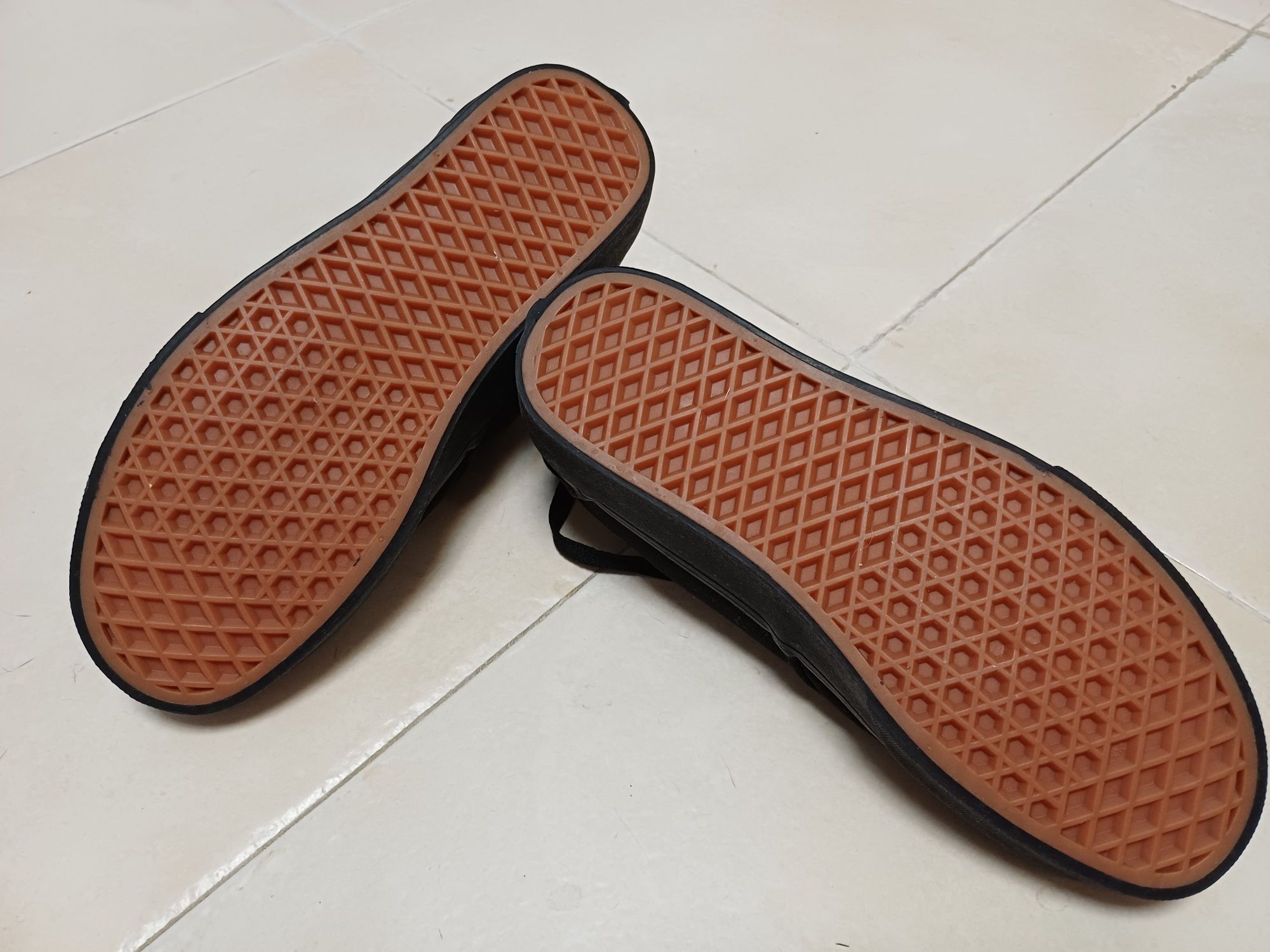 Ténis VANS pretos nr 39