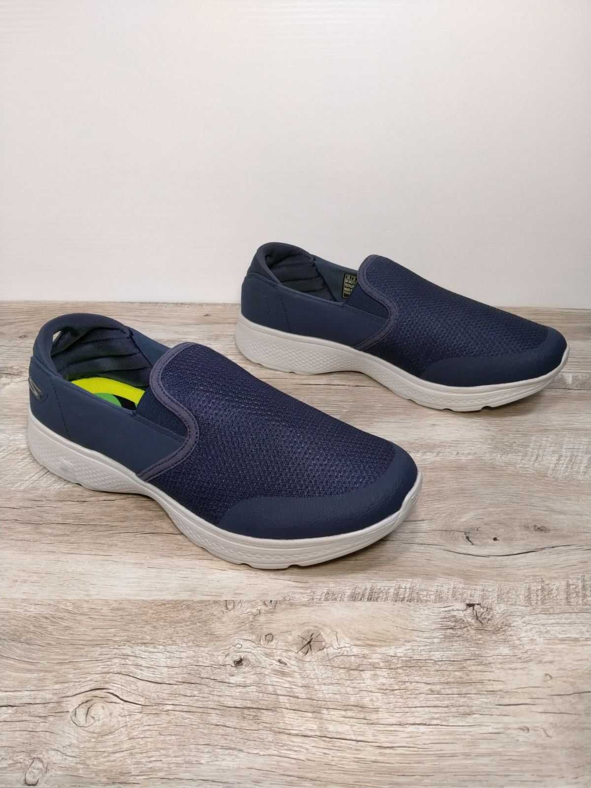 Мокасини skechers 43.5р
