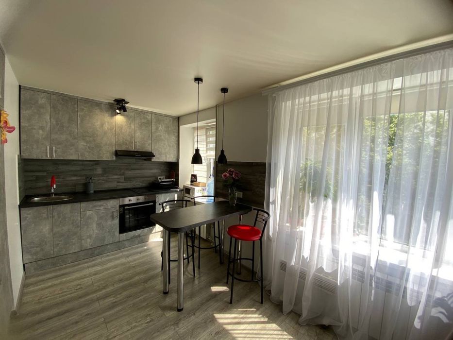 Вишневе однокімнатна квартира 38500$ з ремонтом!