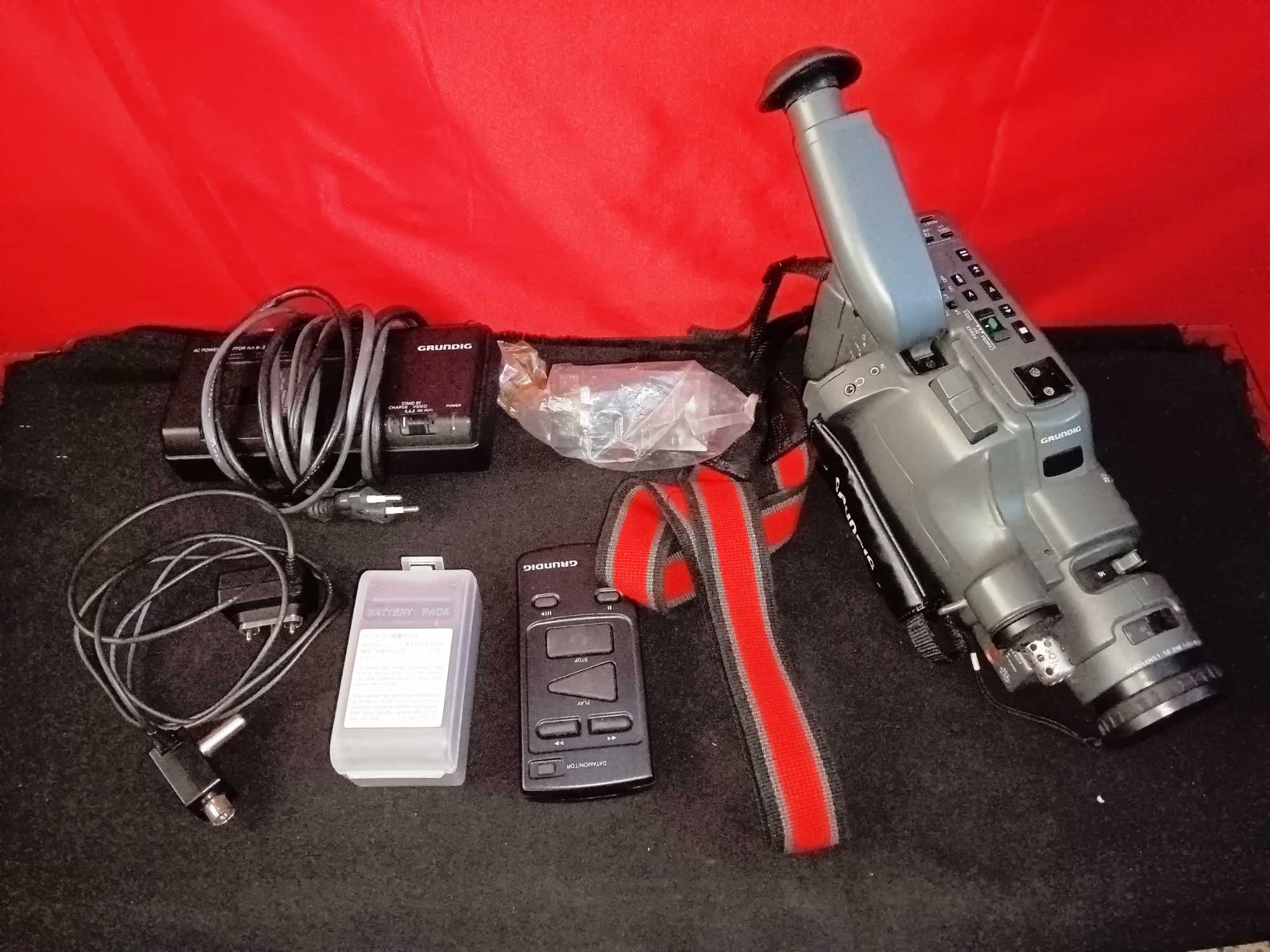 Camera de video Grunding VS 8250
