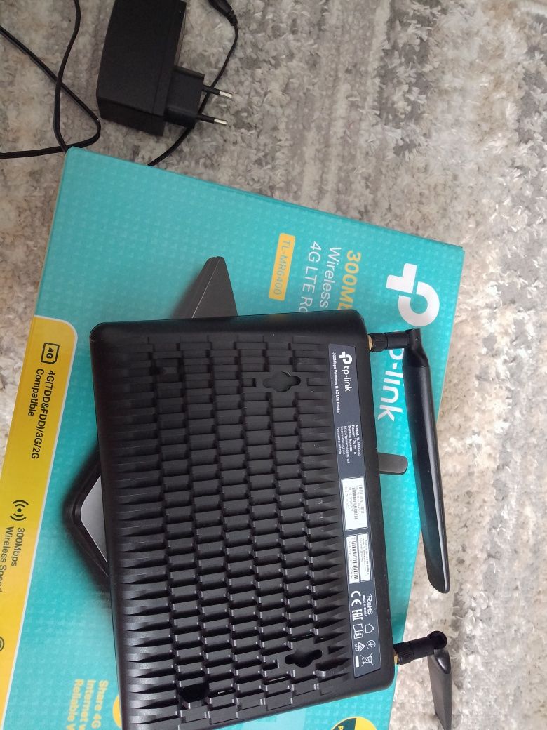 Router TP-Link TL-MR6400.  300Mbps