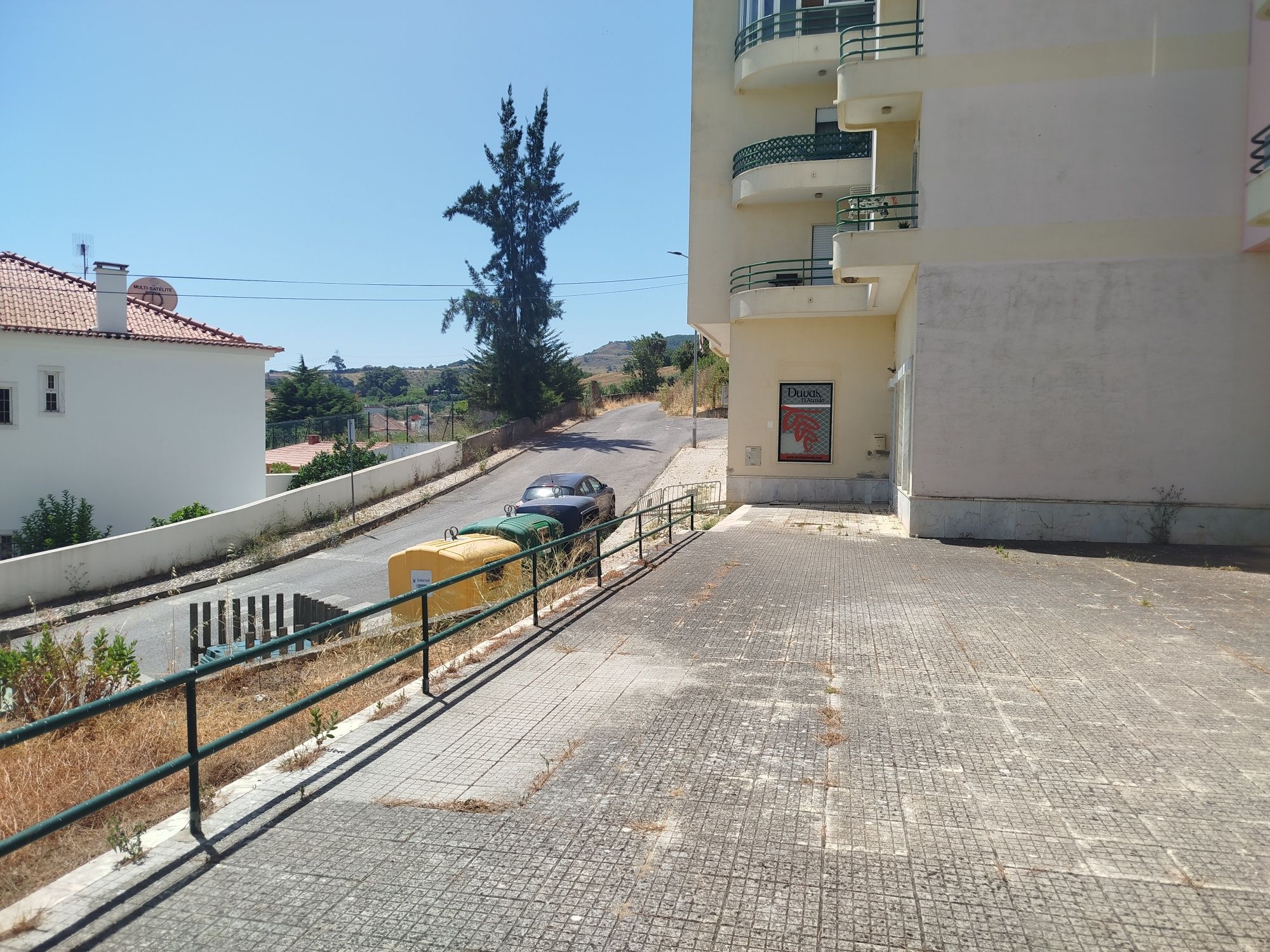 Aluga-se restaurante