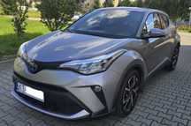 Toyota C-HR Hybryda 1.8 Style