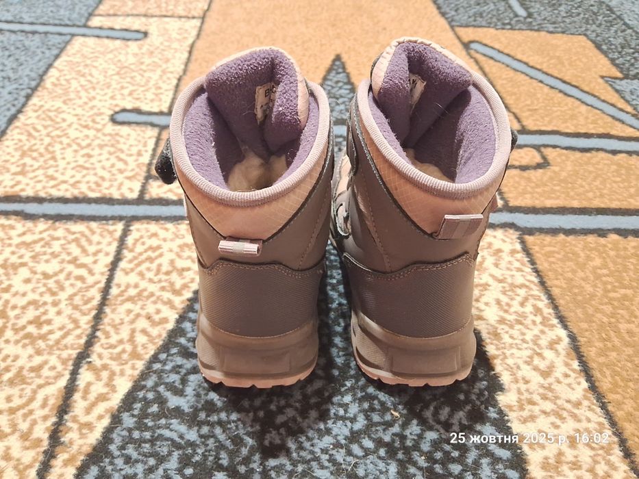 Зимові чобітки для дівчинки