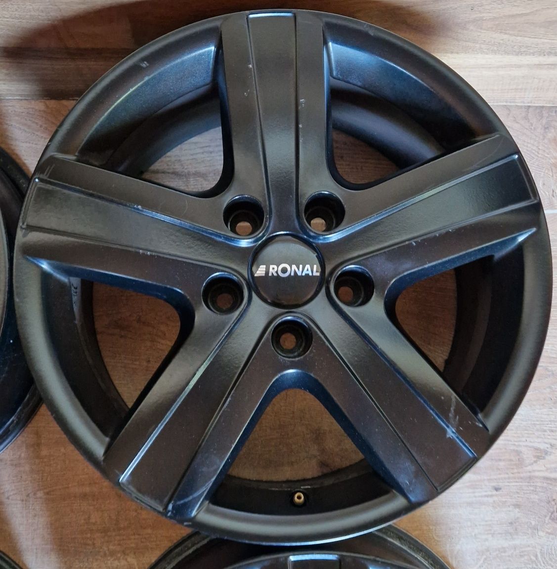 Оригінал VW R17 5x120 T5 T6 Multivan Caravelle California
