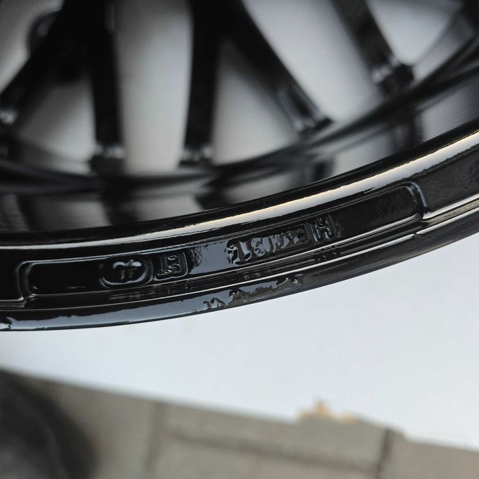 Alufelgi BMW X5 E70 F15 X6 E71 F16 5X120 22'' ET40 10.0 4X montaż