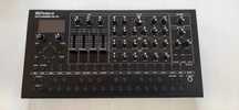 Sprzedam Roland SH-4D Syntezatory - na gwarancji!
