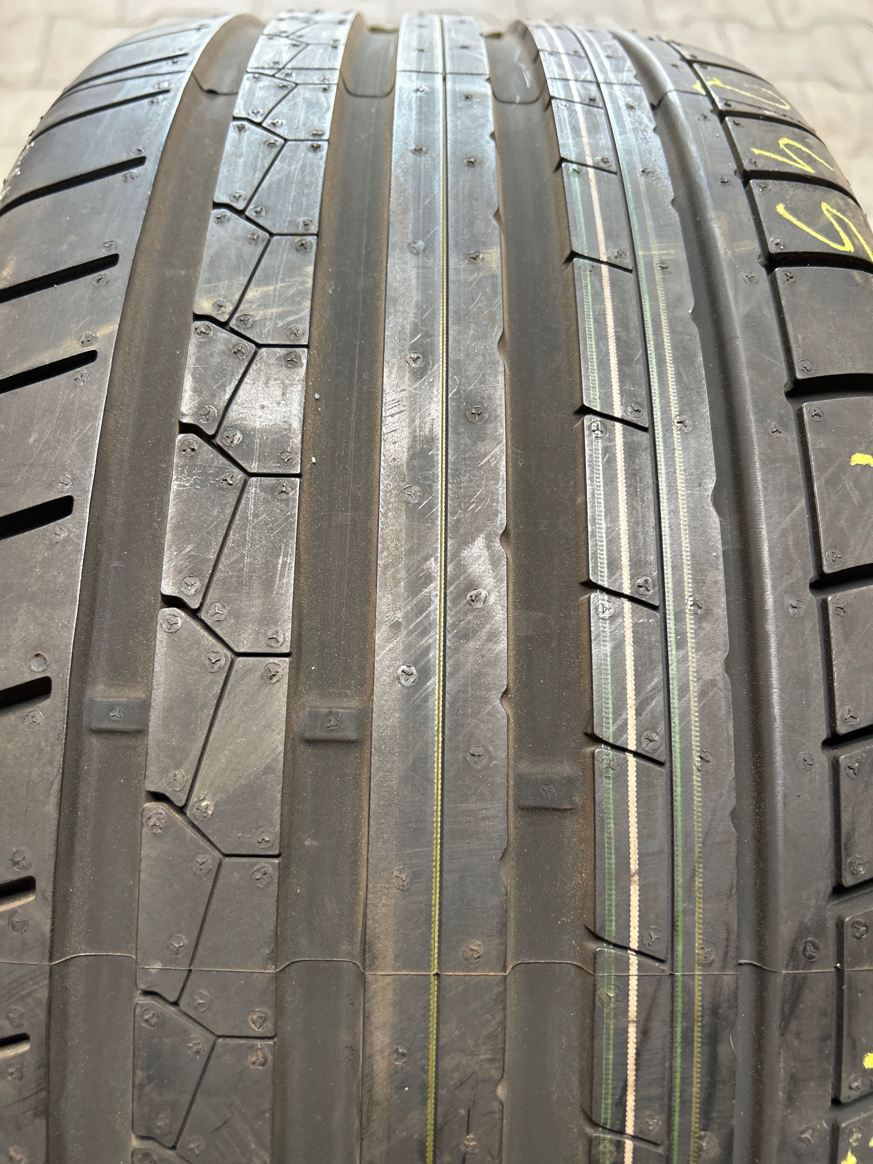 Dunlop Sp Sport Maxx Gt DSST RSC 245/45/19 98Y