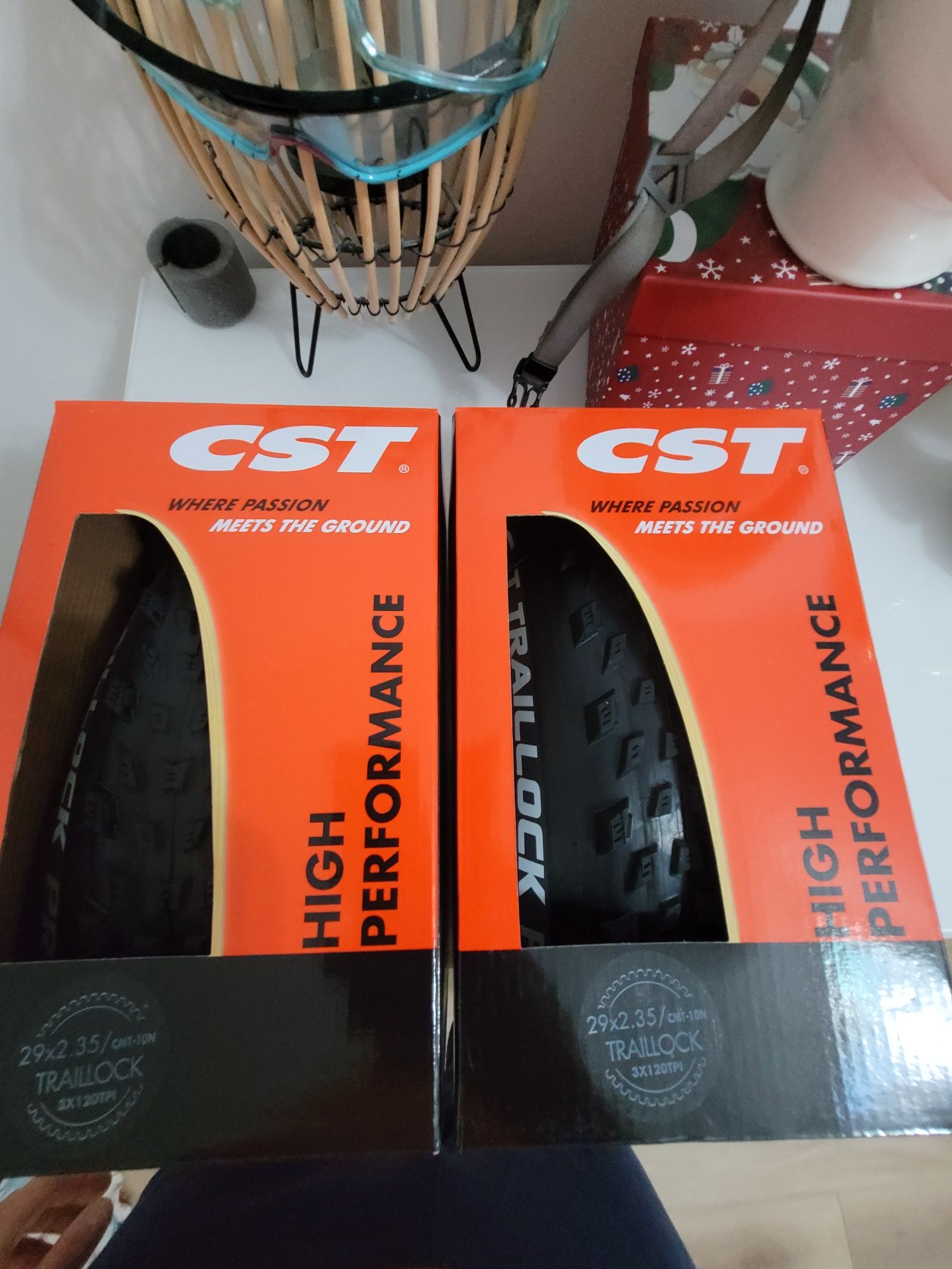 Opony MTB  CST TRAILLOCK 29x2.35