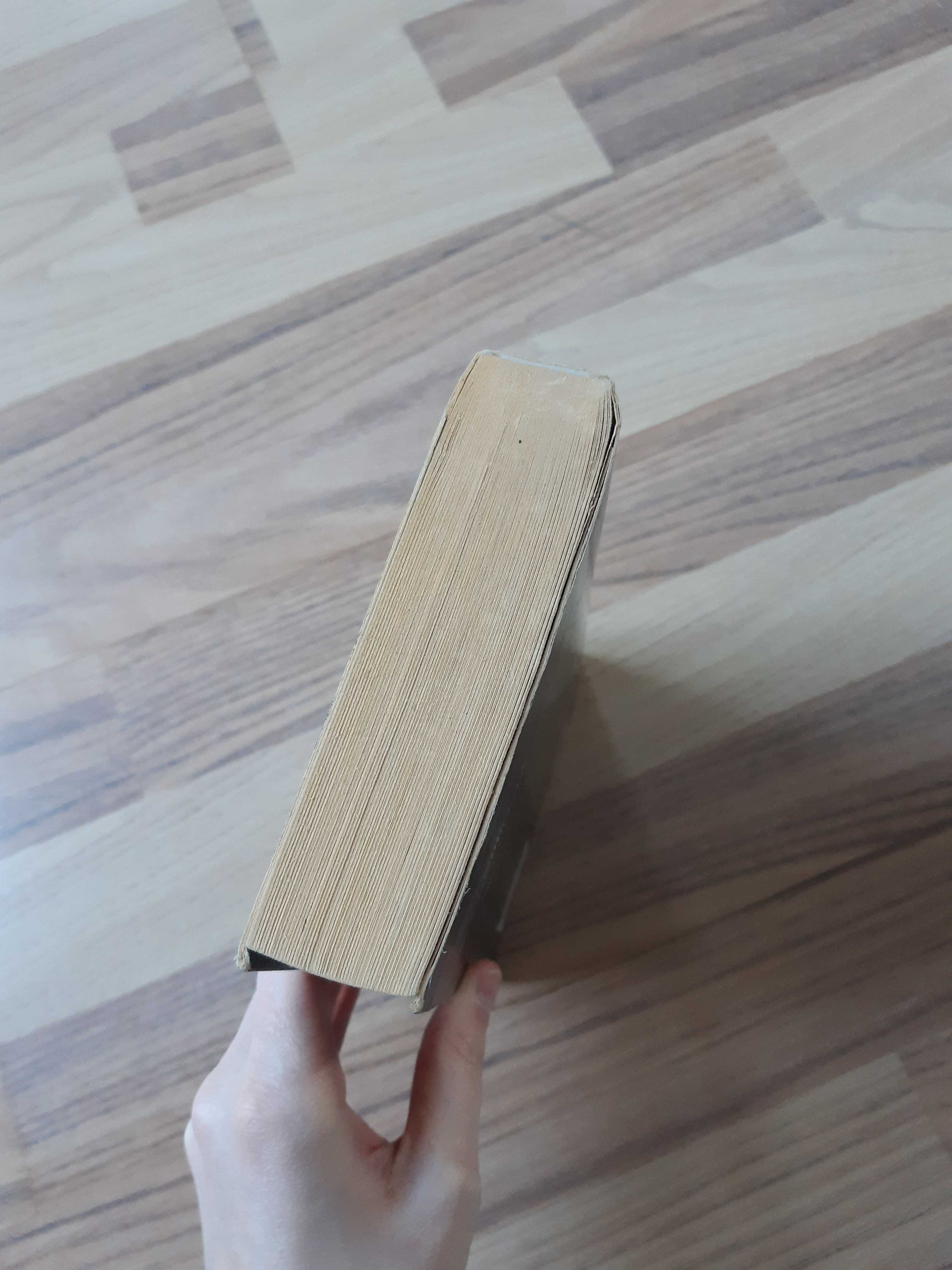 książka Stephanie Mayer Zmierzch Dolnośląskie powieść wampiry fantasy