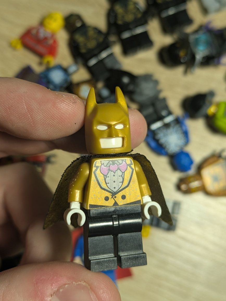 Фігурка Lego Batman Bat-Pack Batsuit