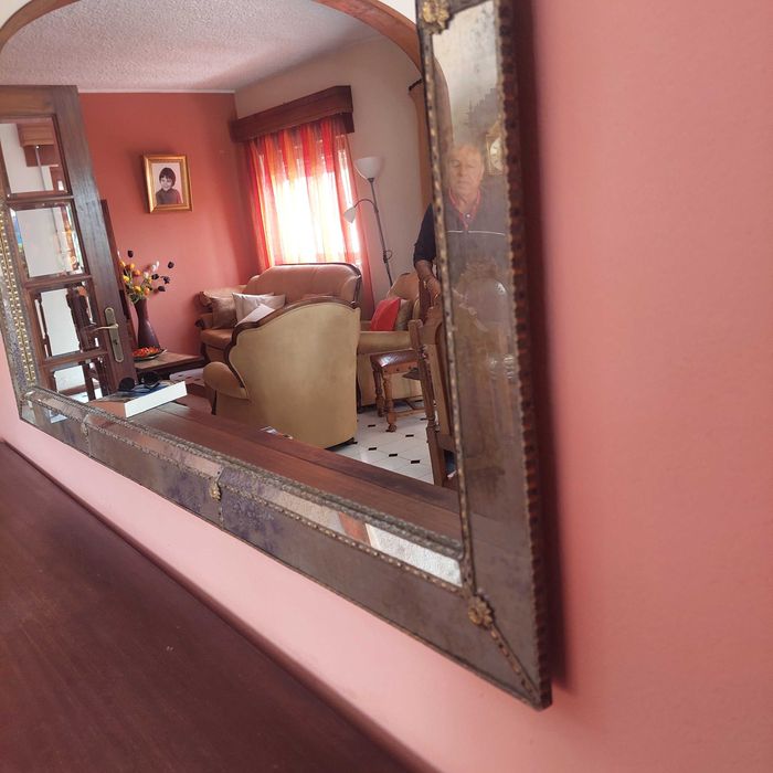 Espelho decorativo excelente