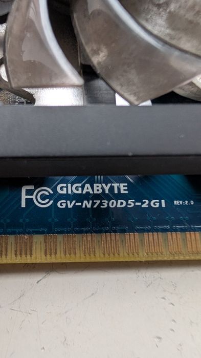 Продам відеокарта gigabyre geforce