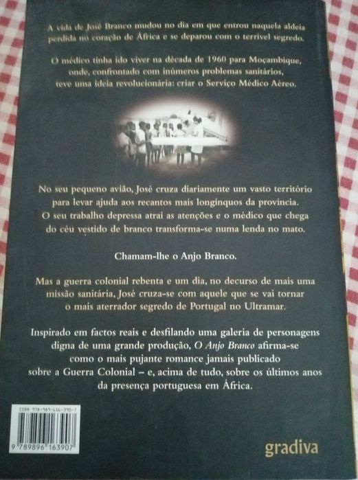Três livros de José Rodrigues dos Santos