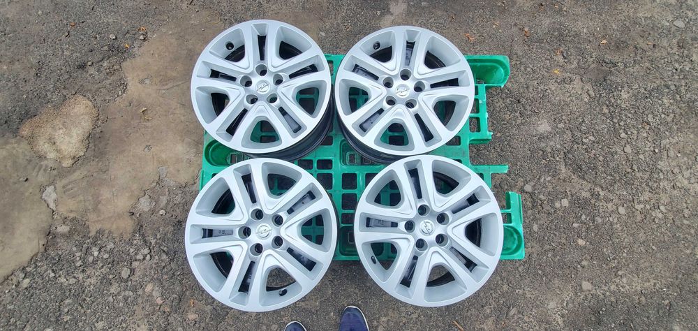 Диски  5 110 R16 Opel 6,5J, ET 39, ЦО 65,1  Оригінал GM