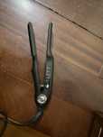 Ferro de alisar cabelo