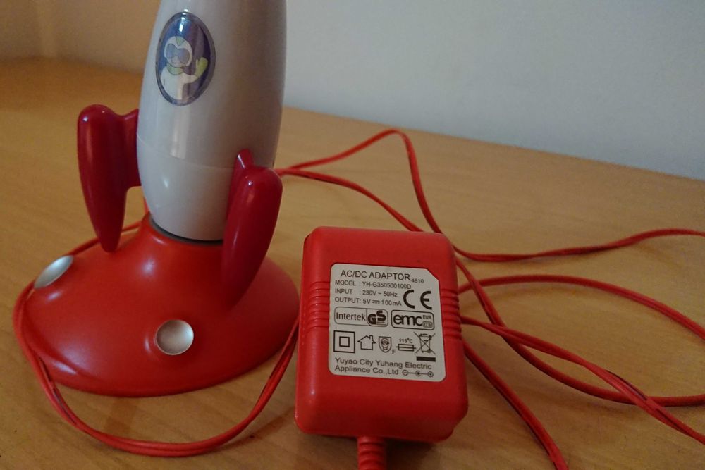 Luz de presença / luz noturna foguetão azul e vermelho para crianças