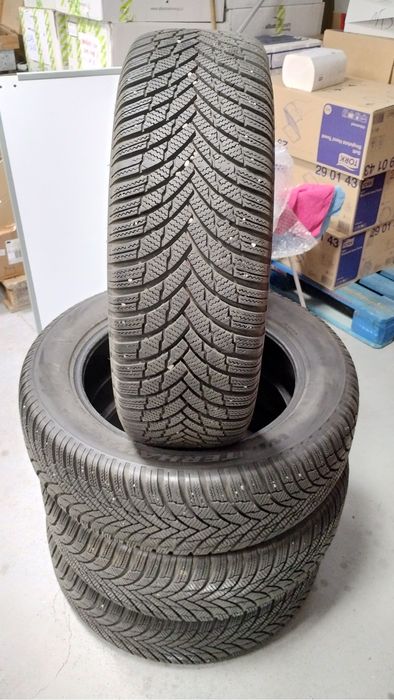 Cztery opony zimowe Firestone winterhawk 4 225/60 R18