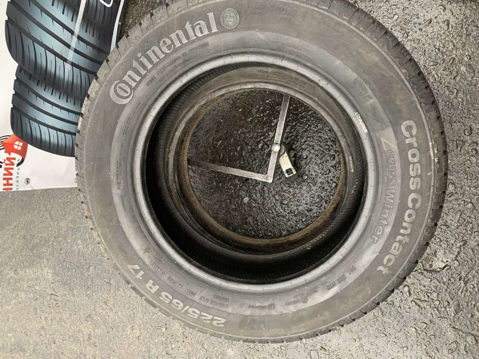 Шини 225/65 R17 Continental всесезонн 2022 рік 7/7,5 мм