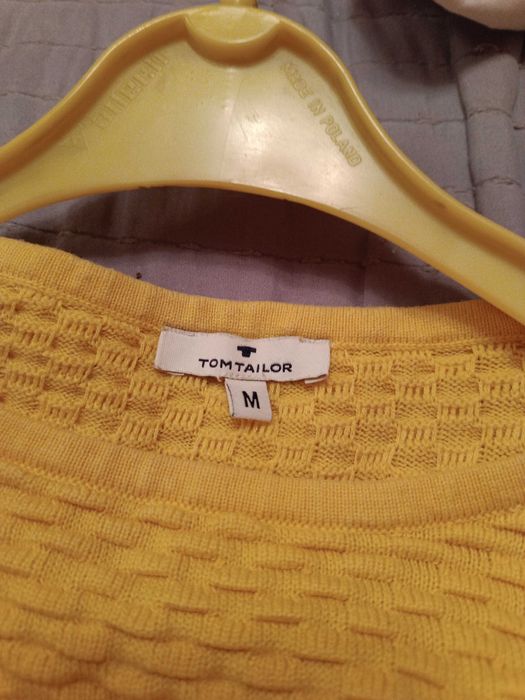 Szykowny sweter od Tom Tailor, rozm. M, soczysty żółty