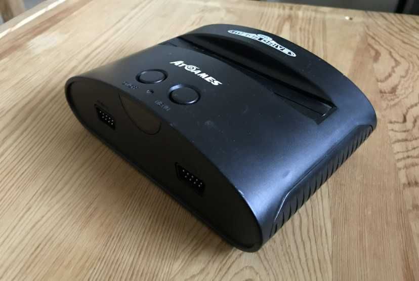Sega Mega Drive mini + tv crt