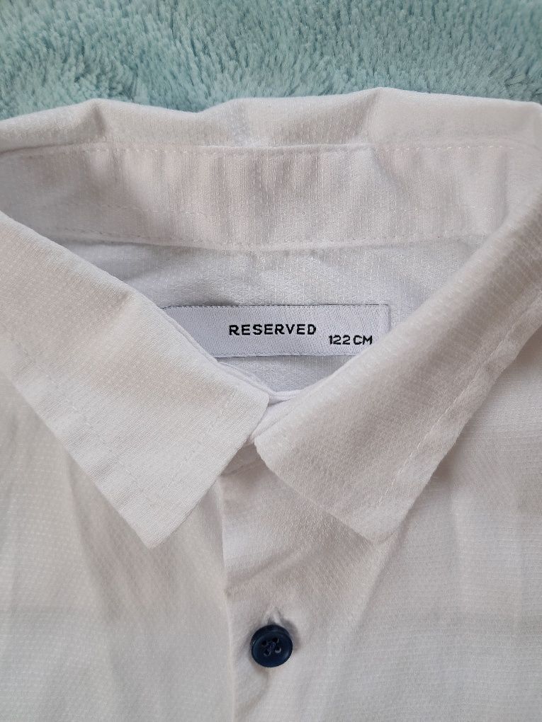 Koszula Reserved 122 100% bawełna wesele komunia strój galowy
Stan ide