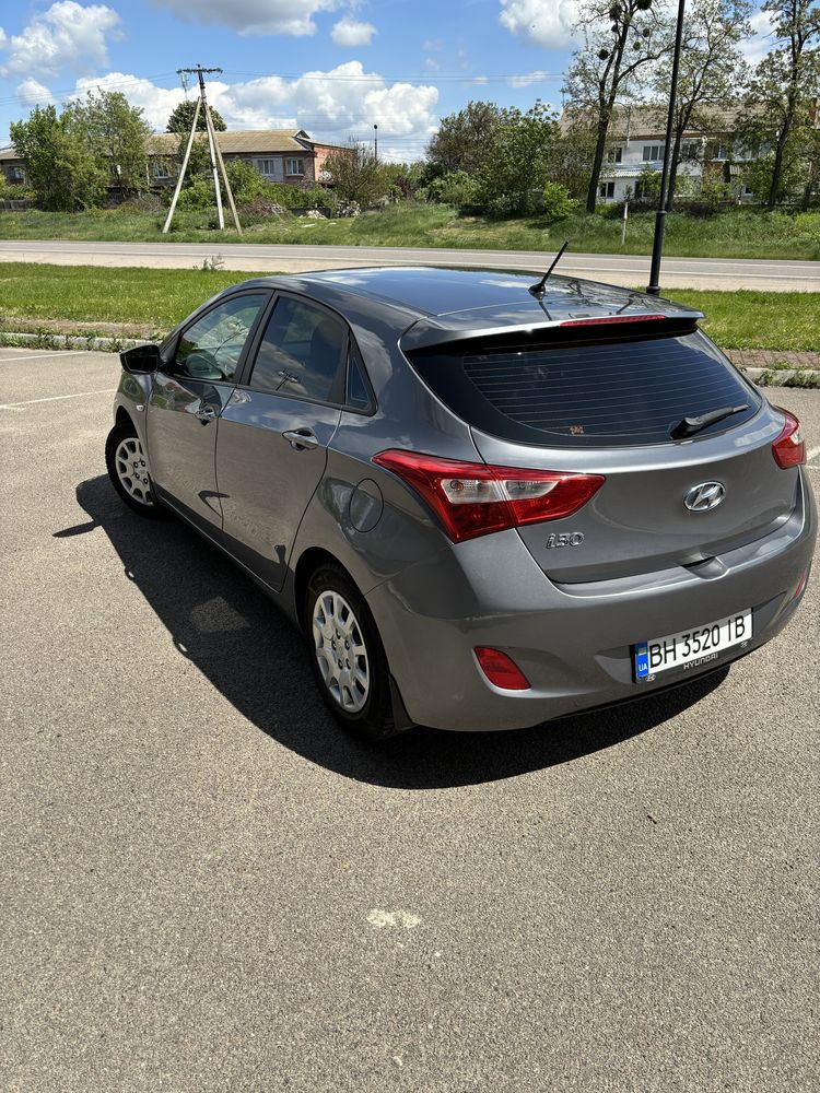 Hyundai i30 1.6 дизель