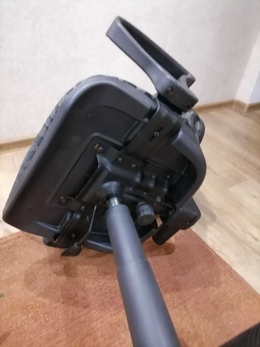 Компьютерне крісло стул.