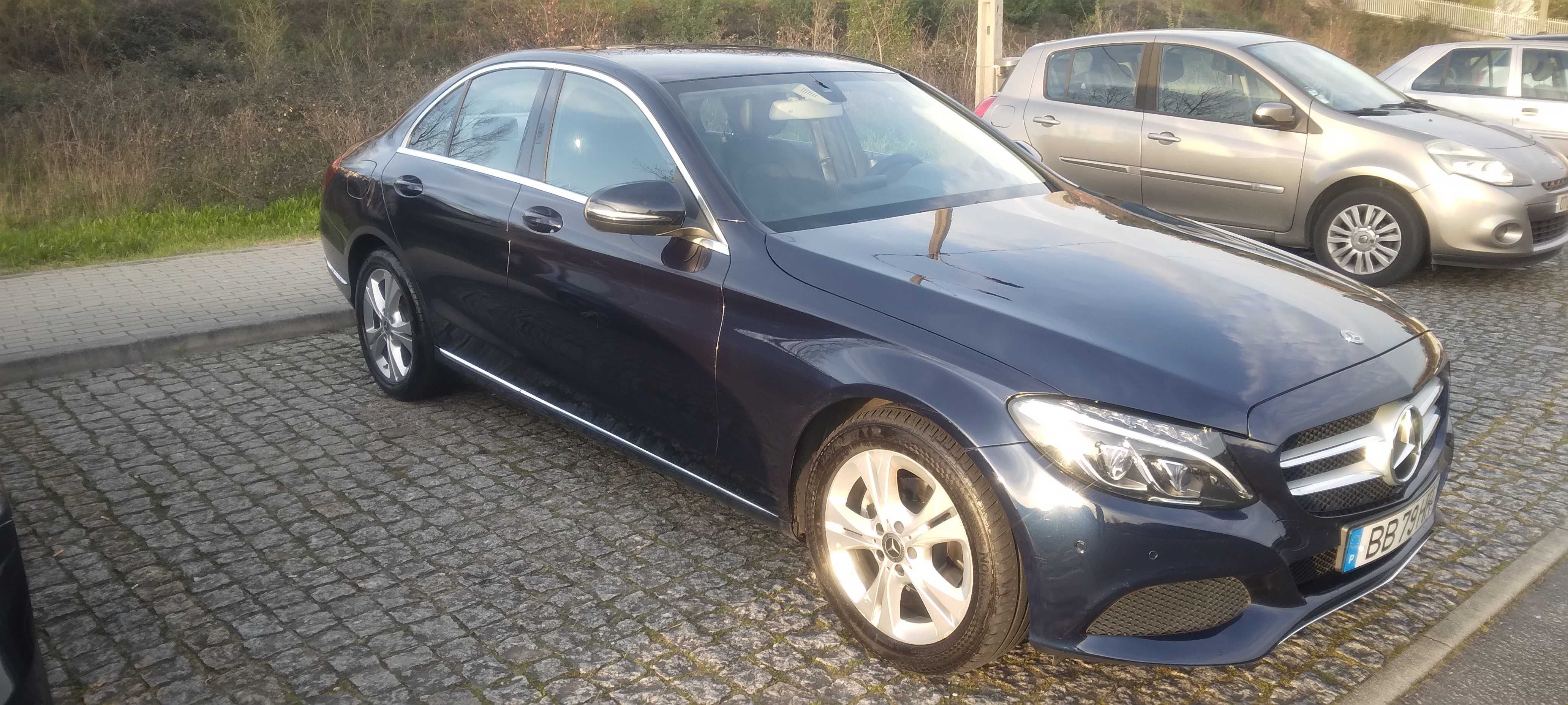 MERCEDES BENZ C180 Aut. 7G Tiptronic