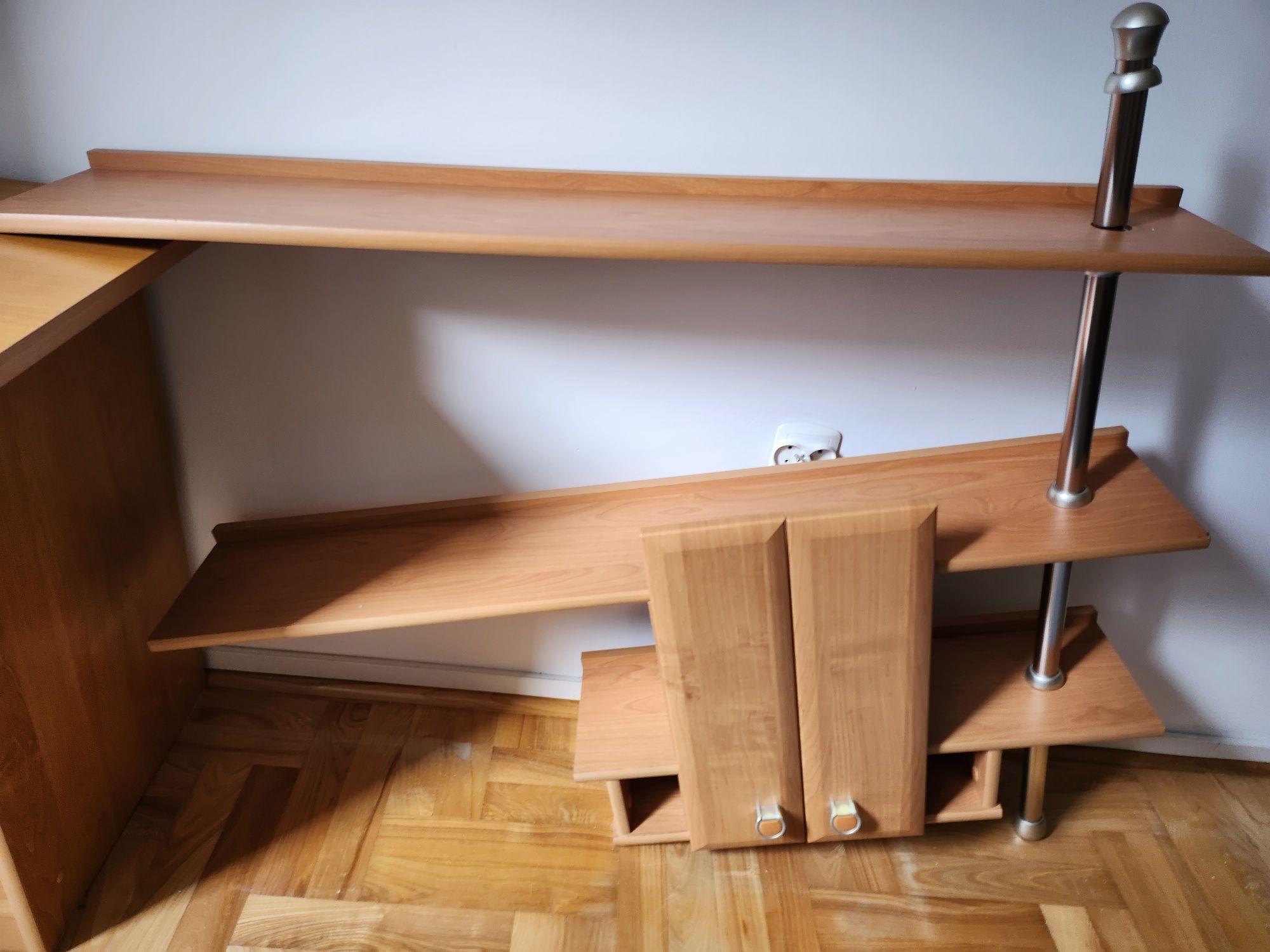 Półka z szafeczką - olcha