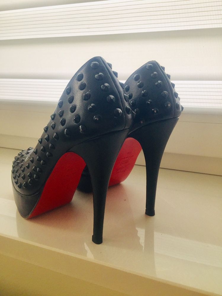 Christian Louboutin szpilki rozm 39