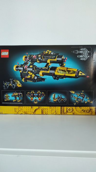 LEGO 10355 Blacktron Renegade