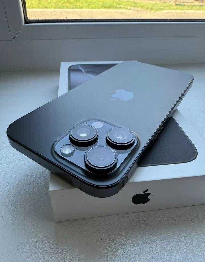 iPhone 16 Pro Max 256 ГБ