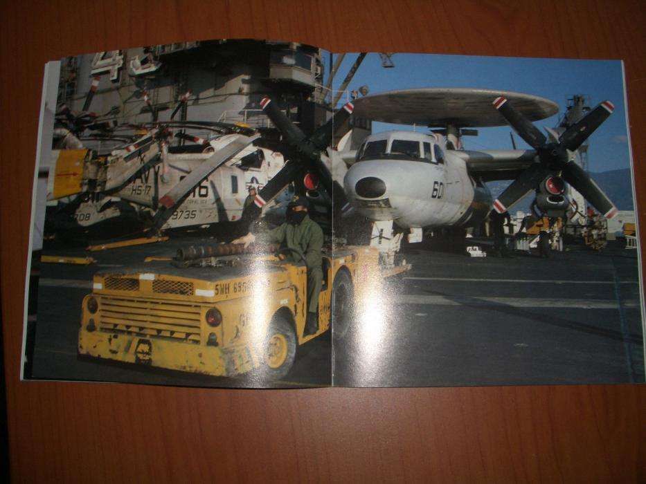 Livro modelismo World Super Carriers Tony Holmes Jean-Pierre Montbazet