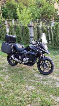 Kufry motocyklowe v strom 650