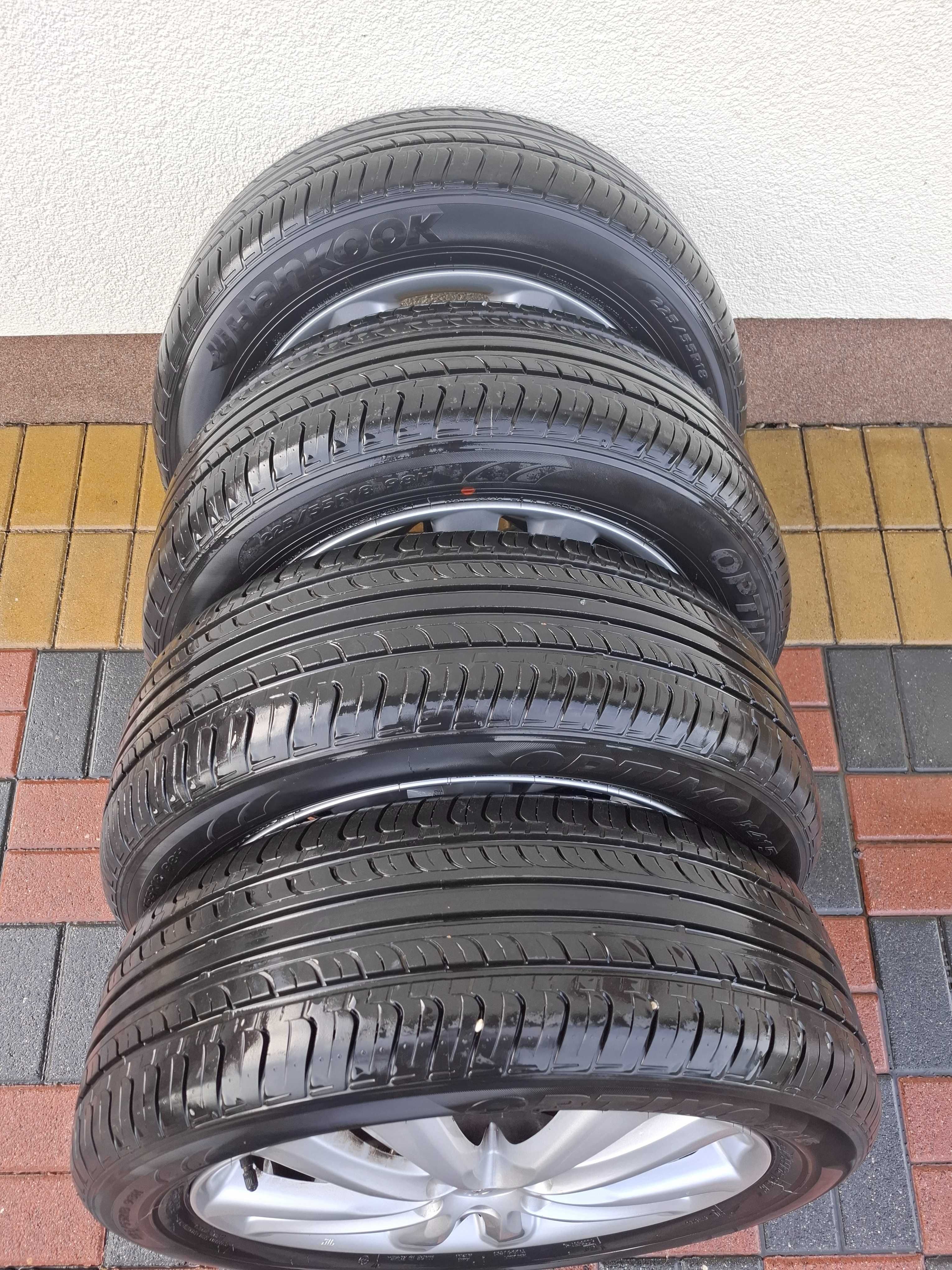 Komplet oryginalnych kół hyundai ix35.  225/55/R18