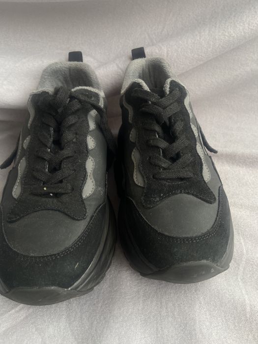 Кросівки шкіряні lonza