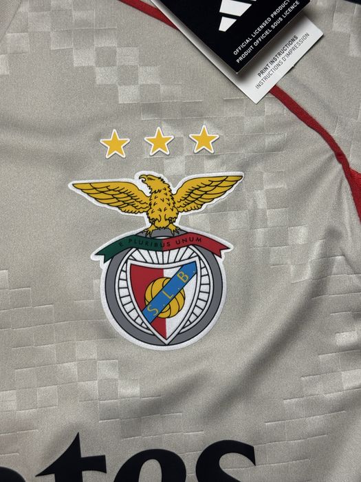 Benfica 25/26 Away Kit