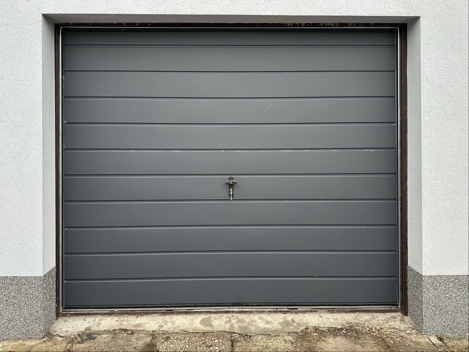 Brama garażowa Na Wymiar / PRODUCENT