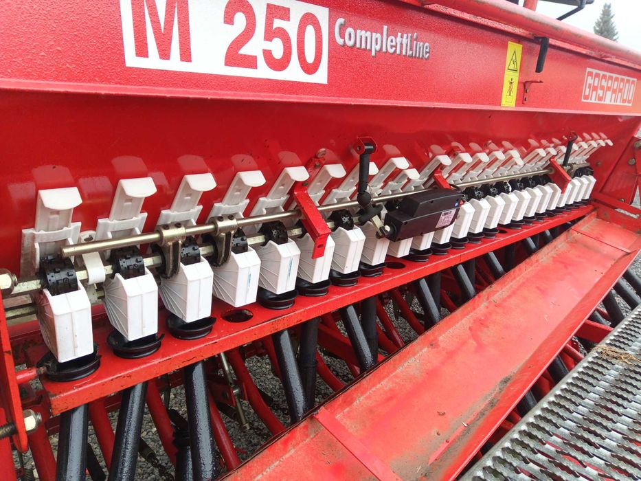 Siewnik Gaspardo M250 ładny Amazone 2.5m